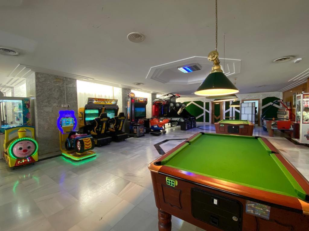 Apartamentos Benalbeach By Benalnova Benalmádena Exteriér fotografie